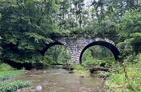 lincoln
                                stone bridge